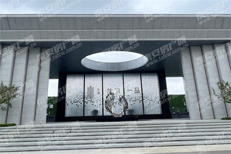 捡漏房阳光河畔套三57万了急售户型好停车方便上学不用接送